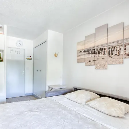 Les Cigales De La - 7min A Pied Du Port Apartment