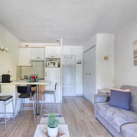 Apartment Les Cigales De La - 7min A Pied Du Port *